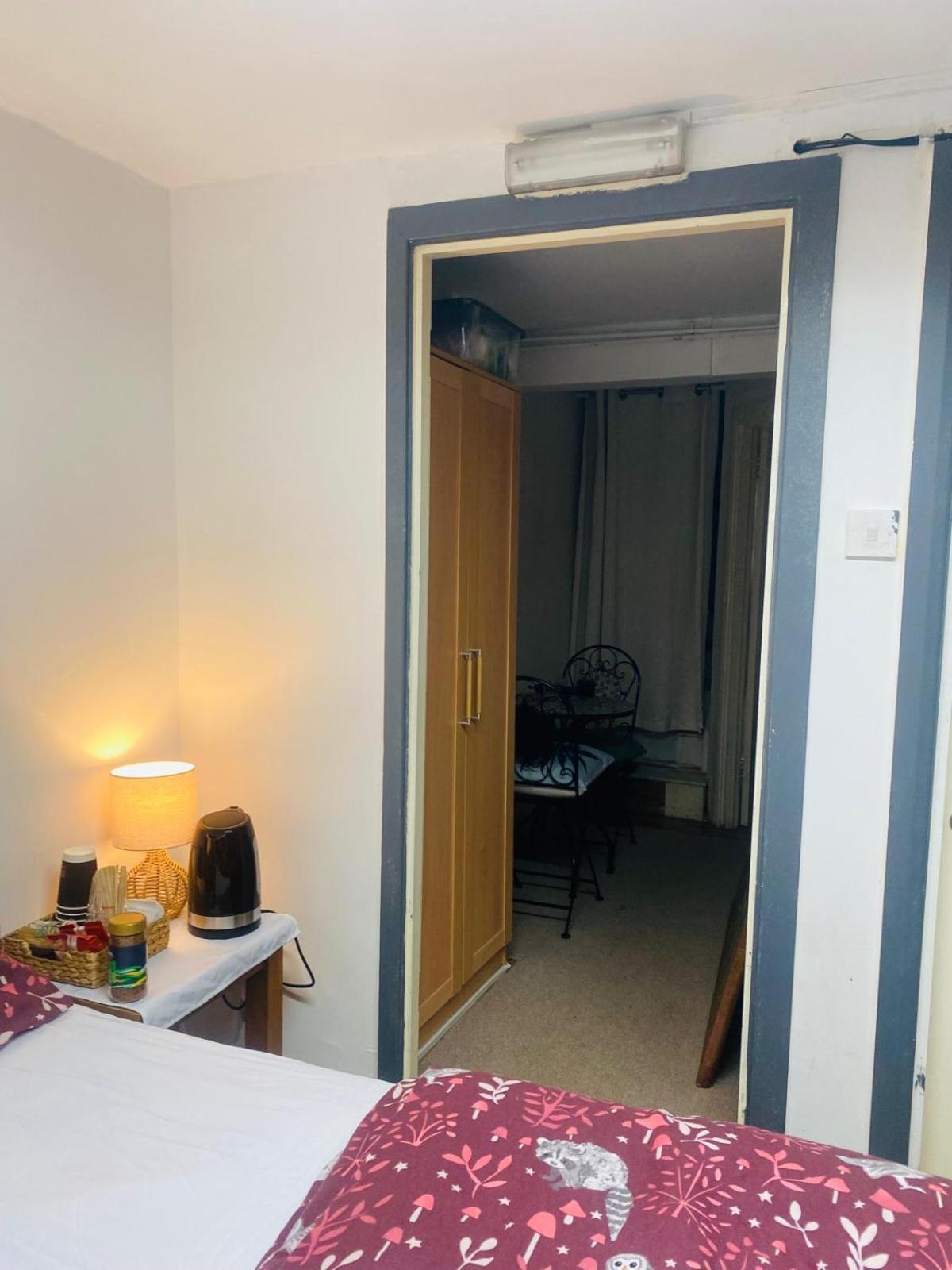 Apartment Cozy Opposite Chelsea Stadium London